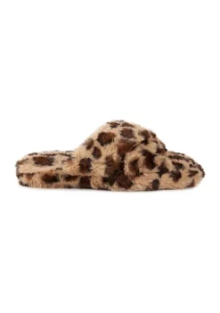Coupon ✔️ TRUE CRAFT Fluffy Slippers ✨ -True Craft Clothing Store Belk 1824